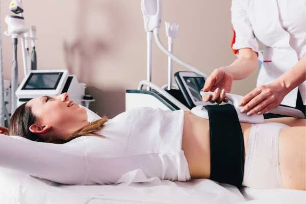 woman having body sculpting to help improve her body image and her mental health Windlesham